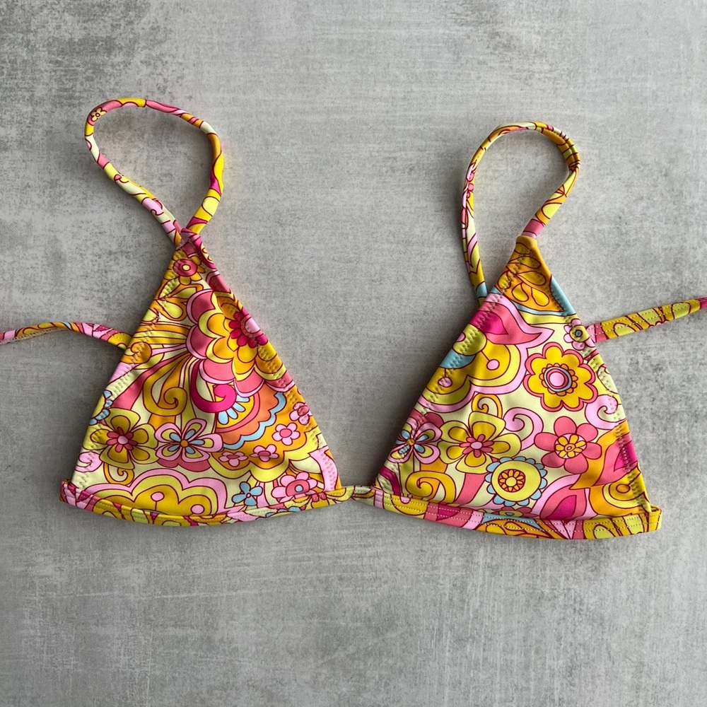 🩷 Koana Swim Willow Bikini Top - Wildflower